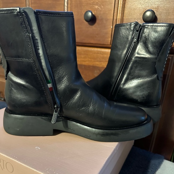 Practically new Franco Sarto A-Etna booties - Picture 6 of 11